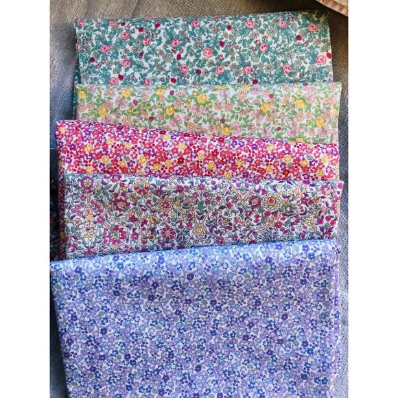 Elastic Pen Holder Bookmark – bunnies and roses, rabbit, Journal Pouch - Picture 4 of 16